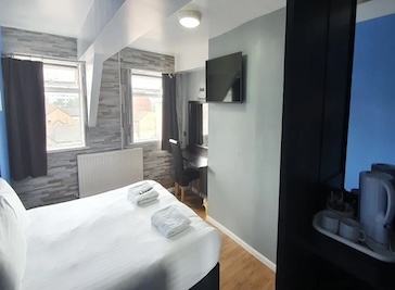 The Gilson Hotel in Hull